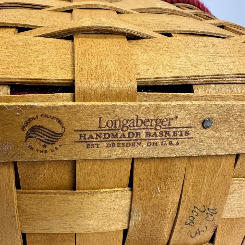 Longaberger 2008 TV Time Woven Wood Basket Red Fabric Liner Plastic Protector